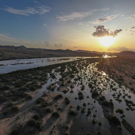 Sandfontein Lodge & Nature Reserve 外观 照片